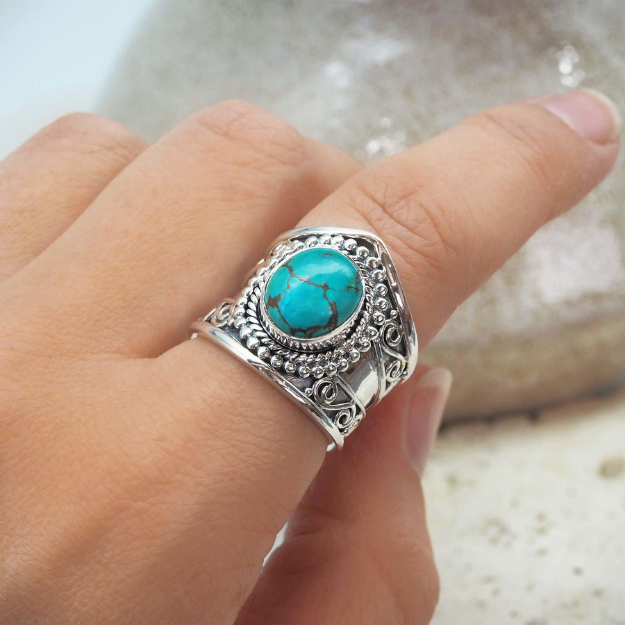 statement sterling silver turquoise ring being worn - sterling silver turquoise jewellery australia