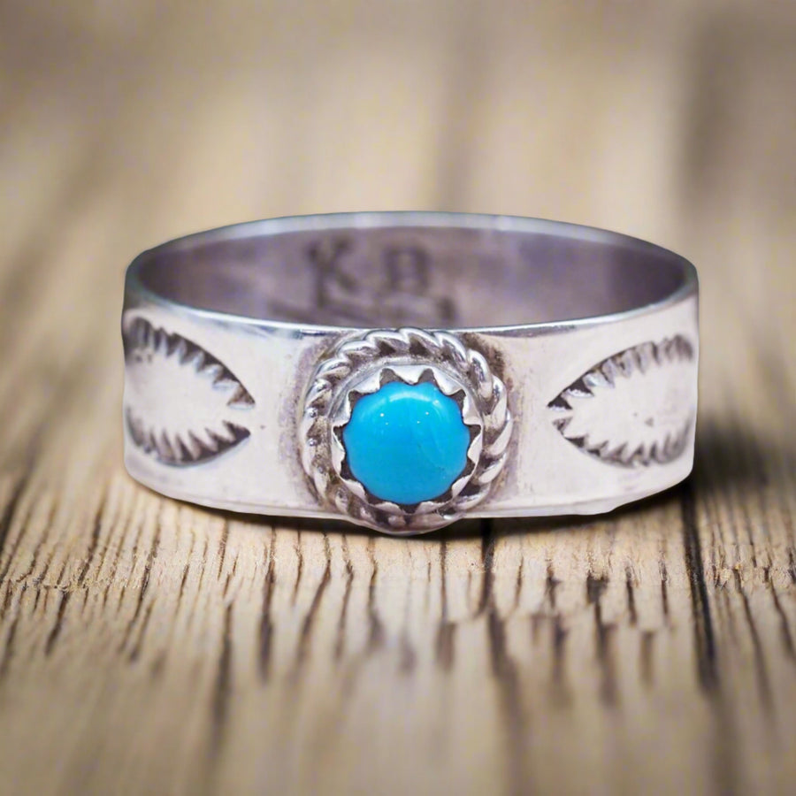 Navajo Turquoise Ring - womens turquoise jewellery - Native American Jewelry