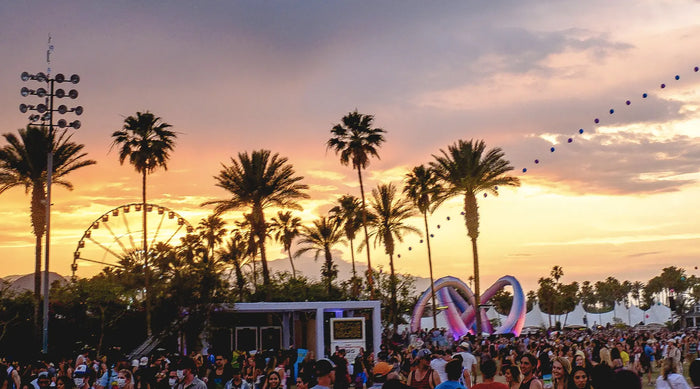 Coachella Vibing! // If we weren’t already jealous enough. - www.indieandharper.com