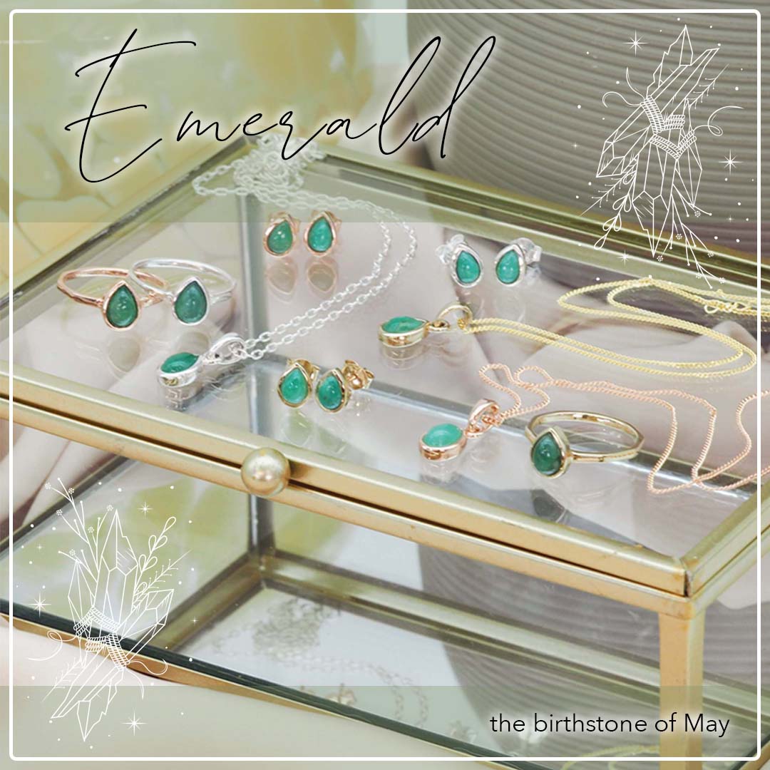 collection of emerald jewellery