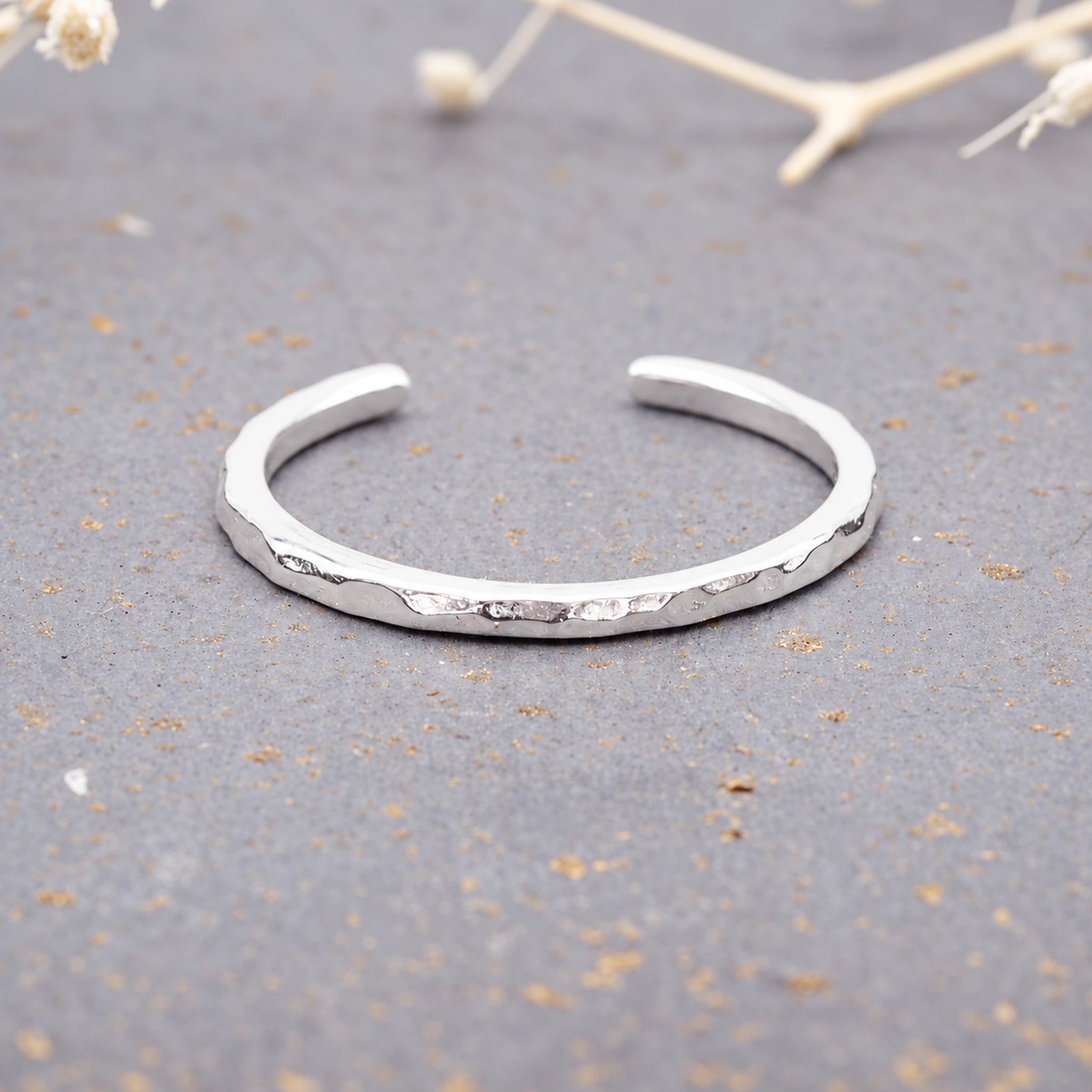 Sterling silver hammered minimalist open toe ring