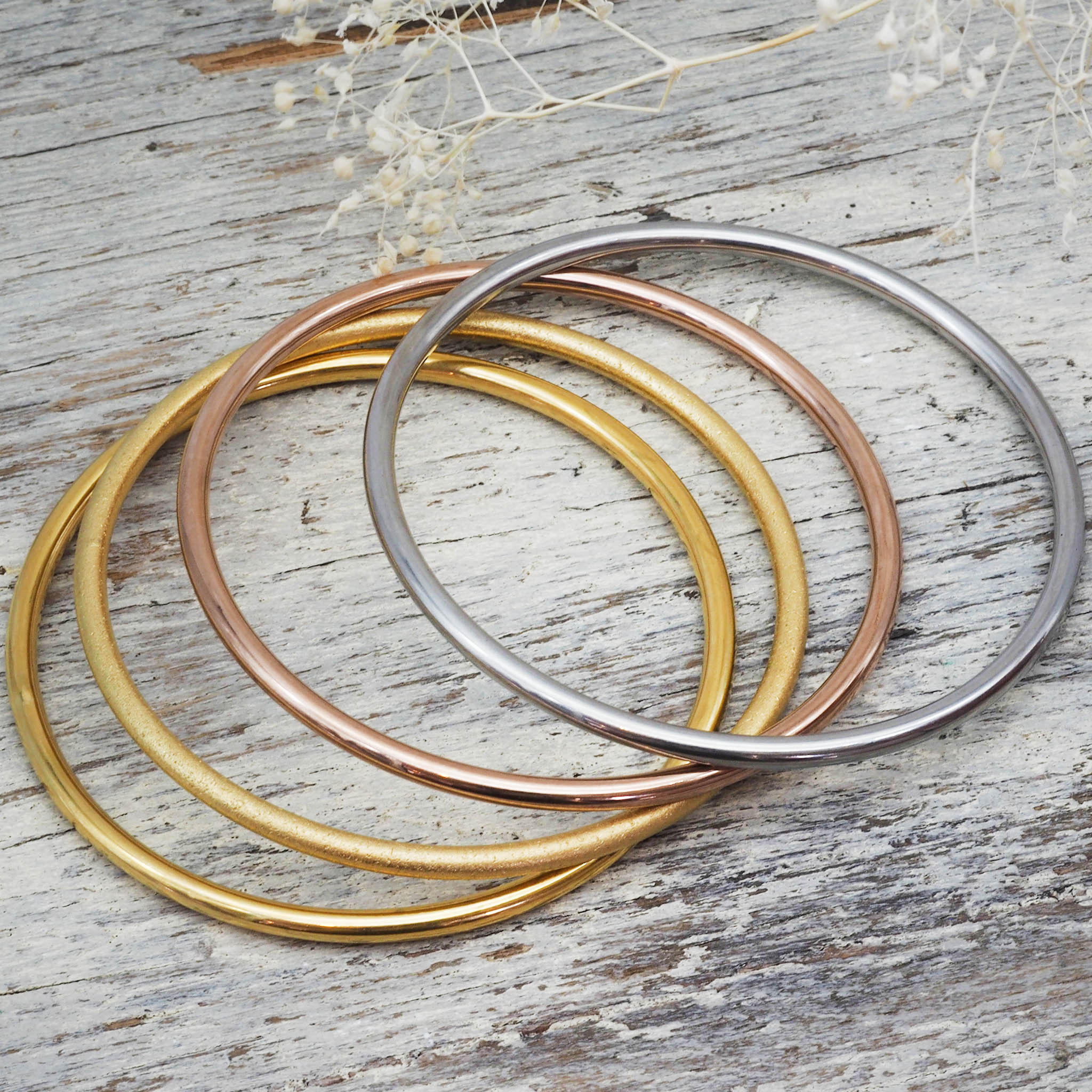 Thin classic golf bangles in gold, brushed gold, rose gold and silver - indie and harper