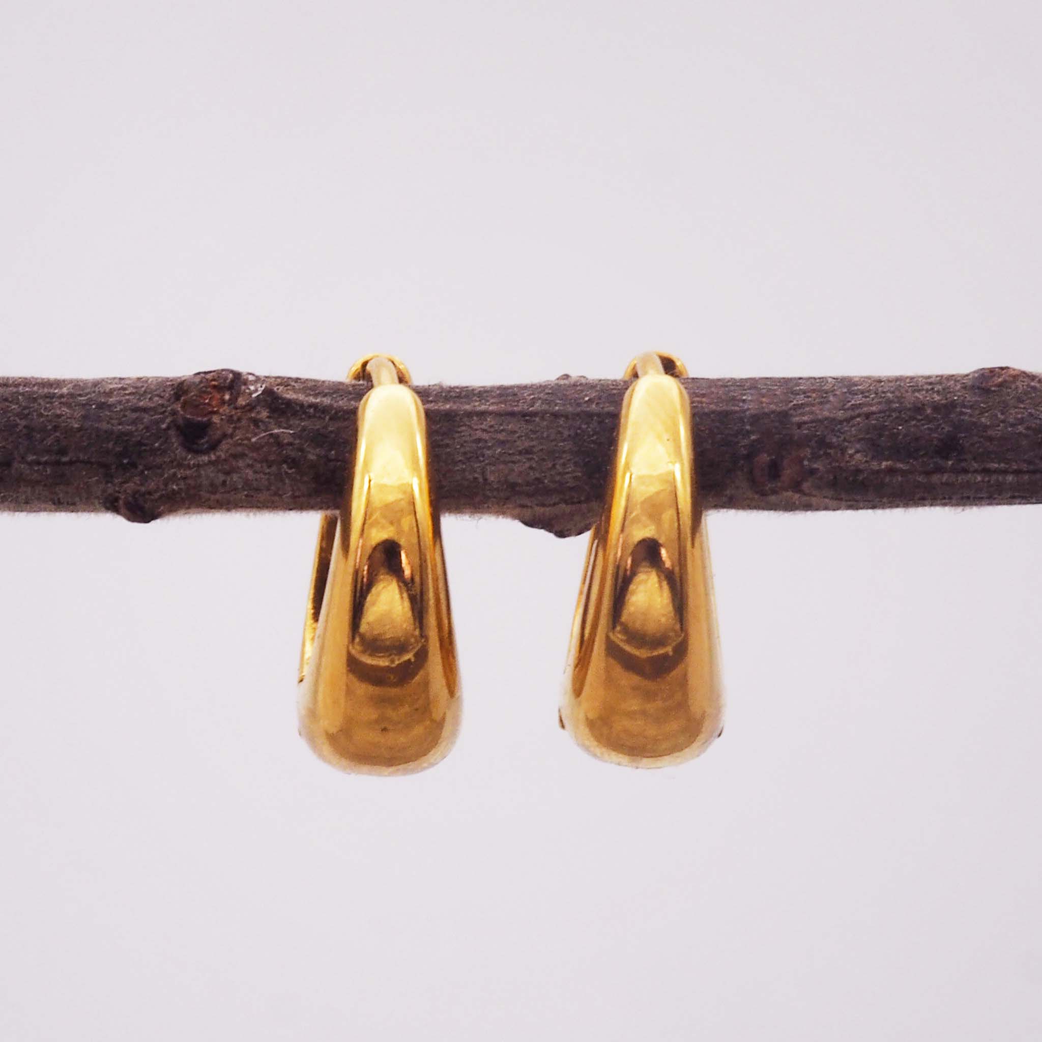 classic luxe gold hoop earrings by indie and harper australia