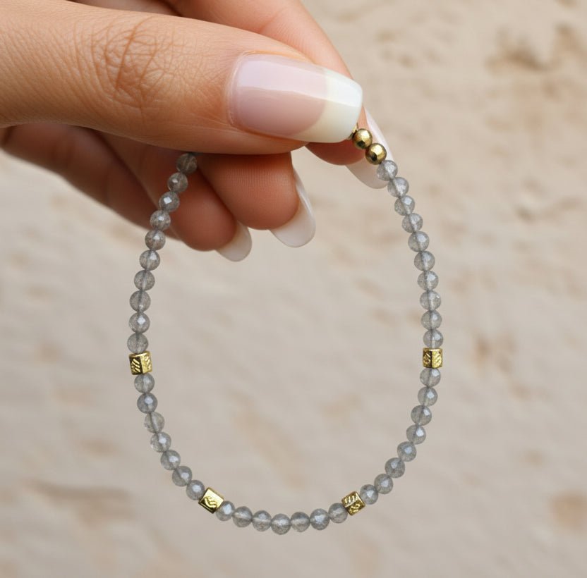 dainty goddess labradorite beaded bracelet - labradorite jewellery by indie and harper australia