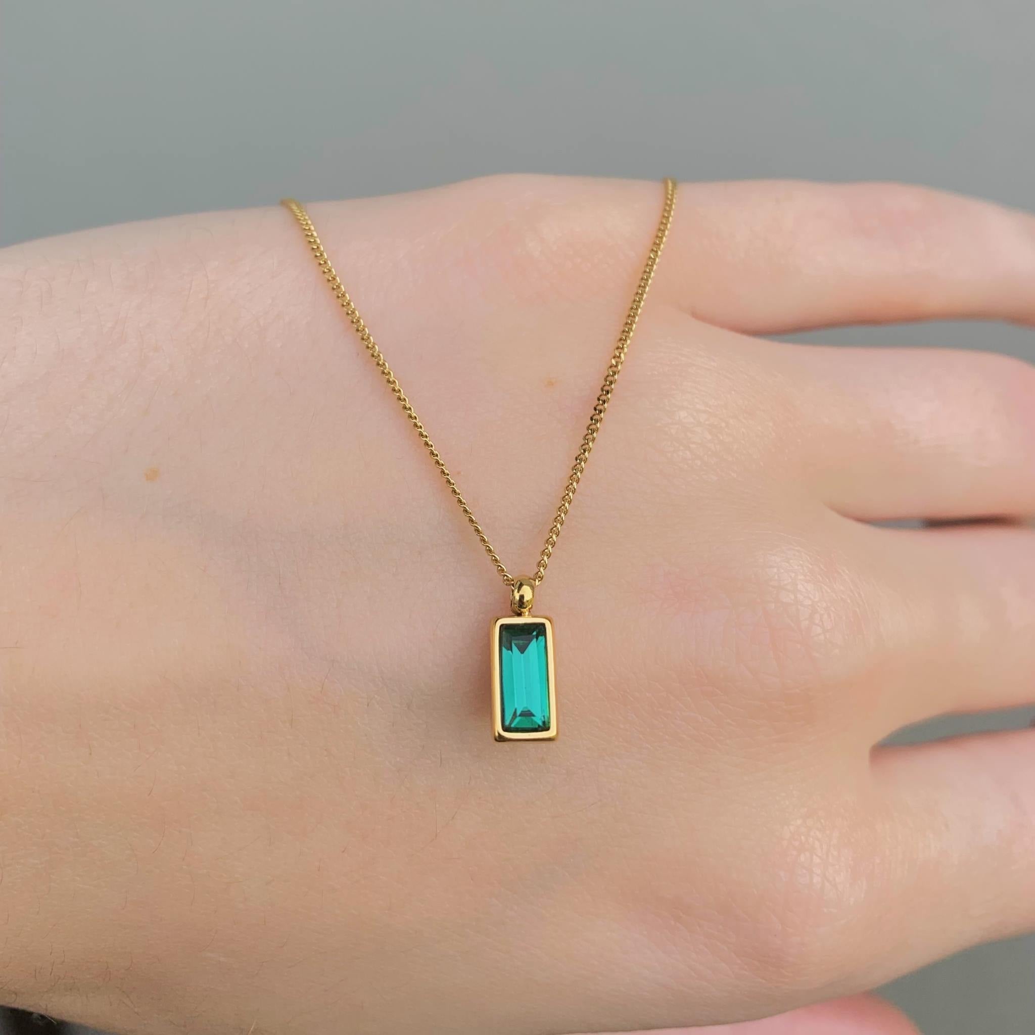 indie and harper dainty emerald green and gold necklace