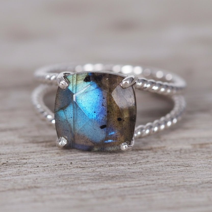 silver Labradorite double twist Ring by indie and harper Australia 