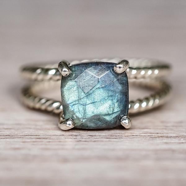 indie and harper silver labradorite double twist ring showing natural iridescent stone