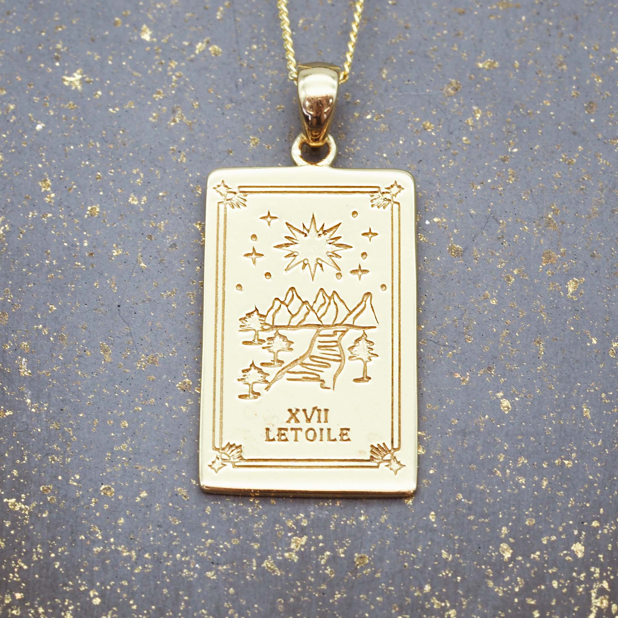 indie and harper the star tarot necklaces in gold