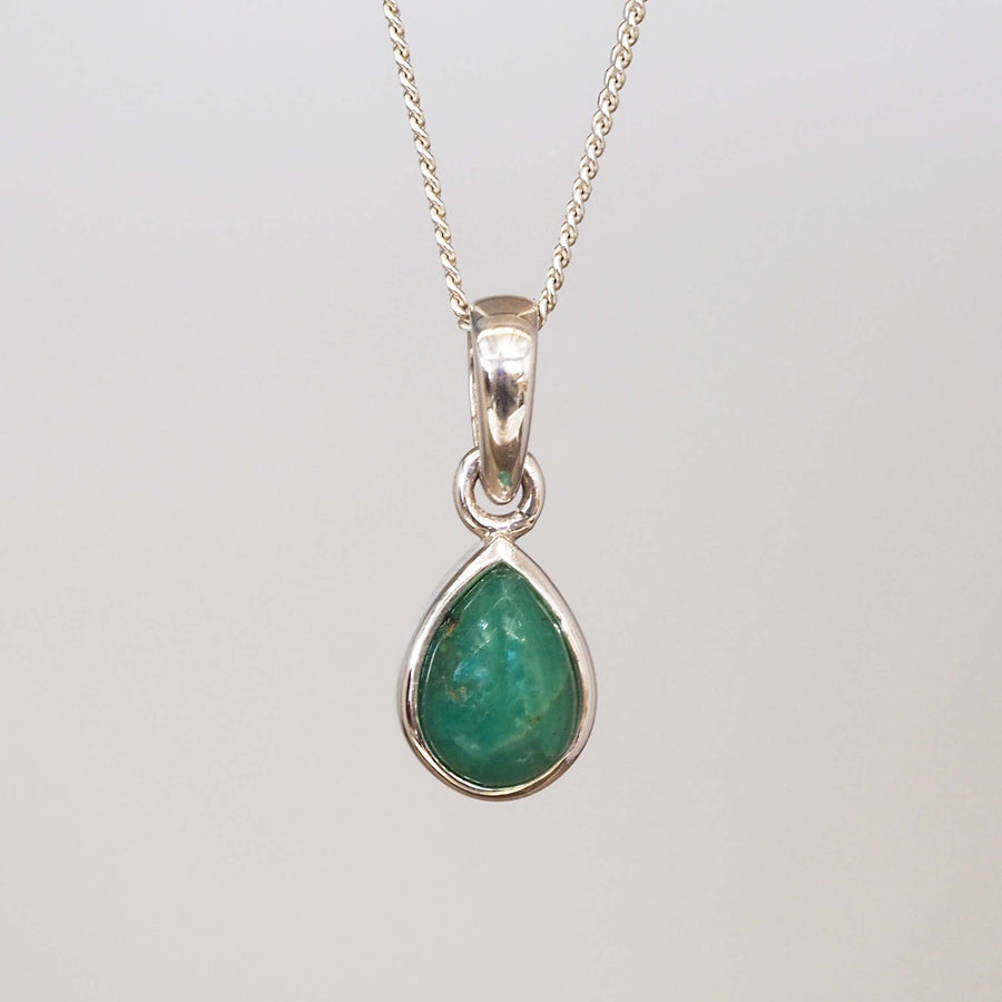 May birthstone necklace - sterling silver emerald necklace - woman’s may birthstone jewellery Australia 