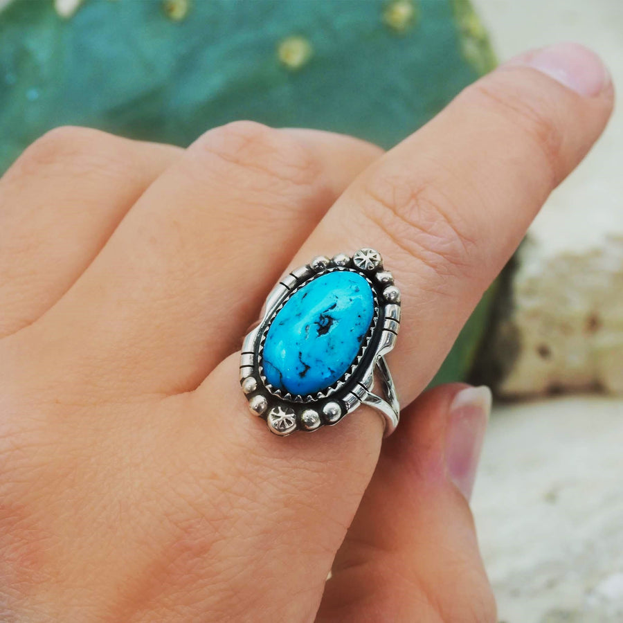 Navajo Detailed Turquoise Ring