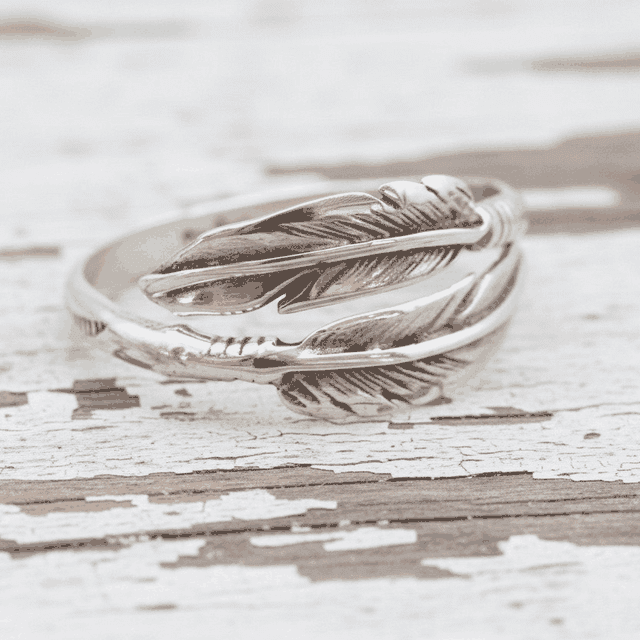 Silver feather ring