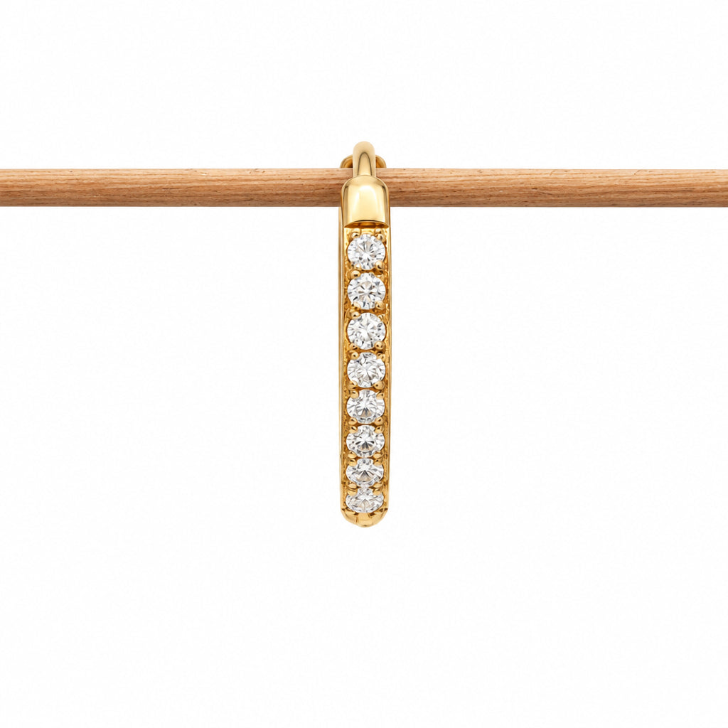 Single gold waterproof pavé hoop earring