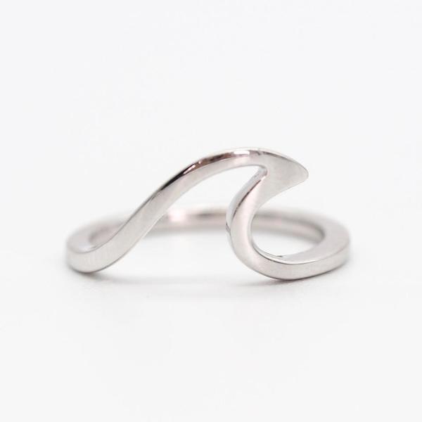 indie and harper sterling silver wave ring