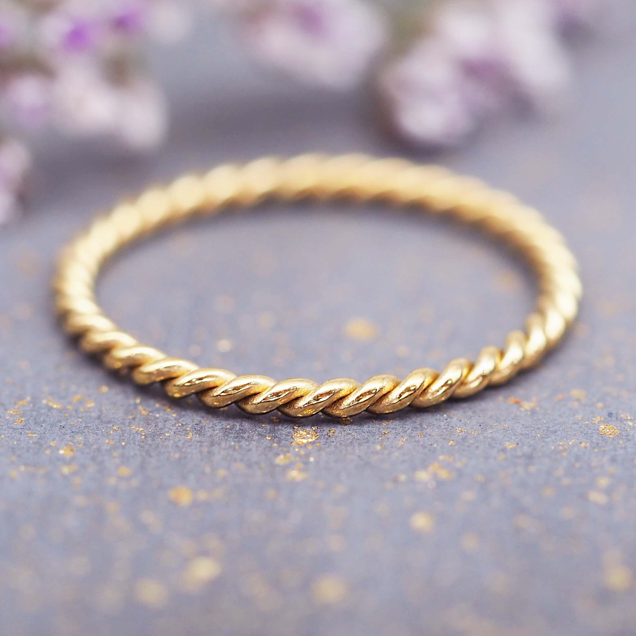 Waterproof stainless steel twisted gold Stacker Ring 