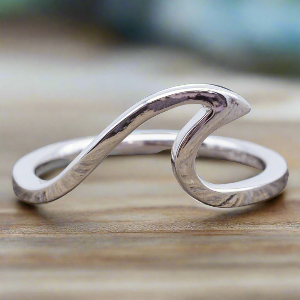 indie and harper sterling silver wave ring 