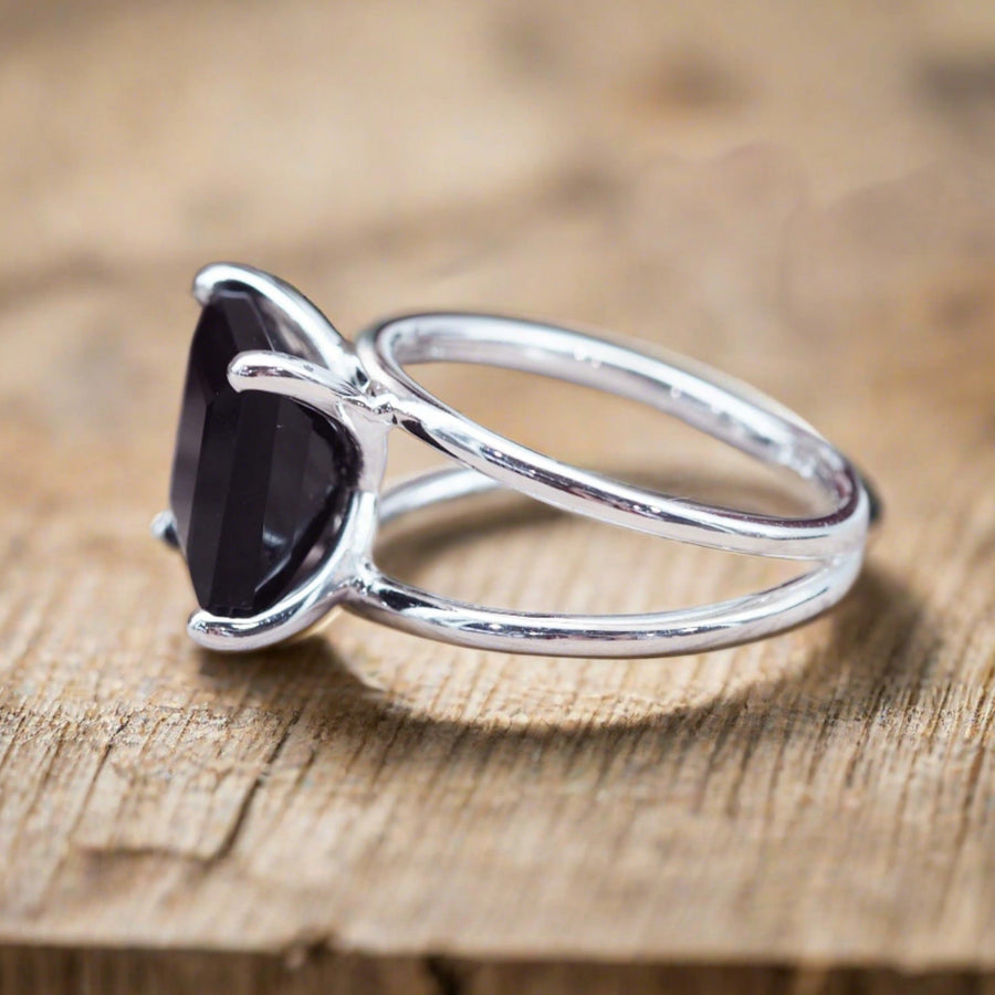 statement sterling silver black onyx ring